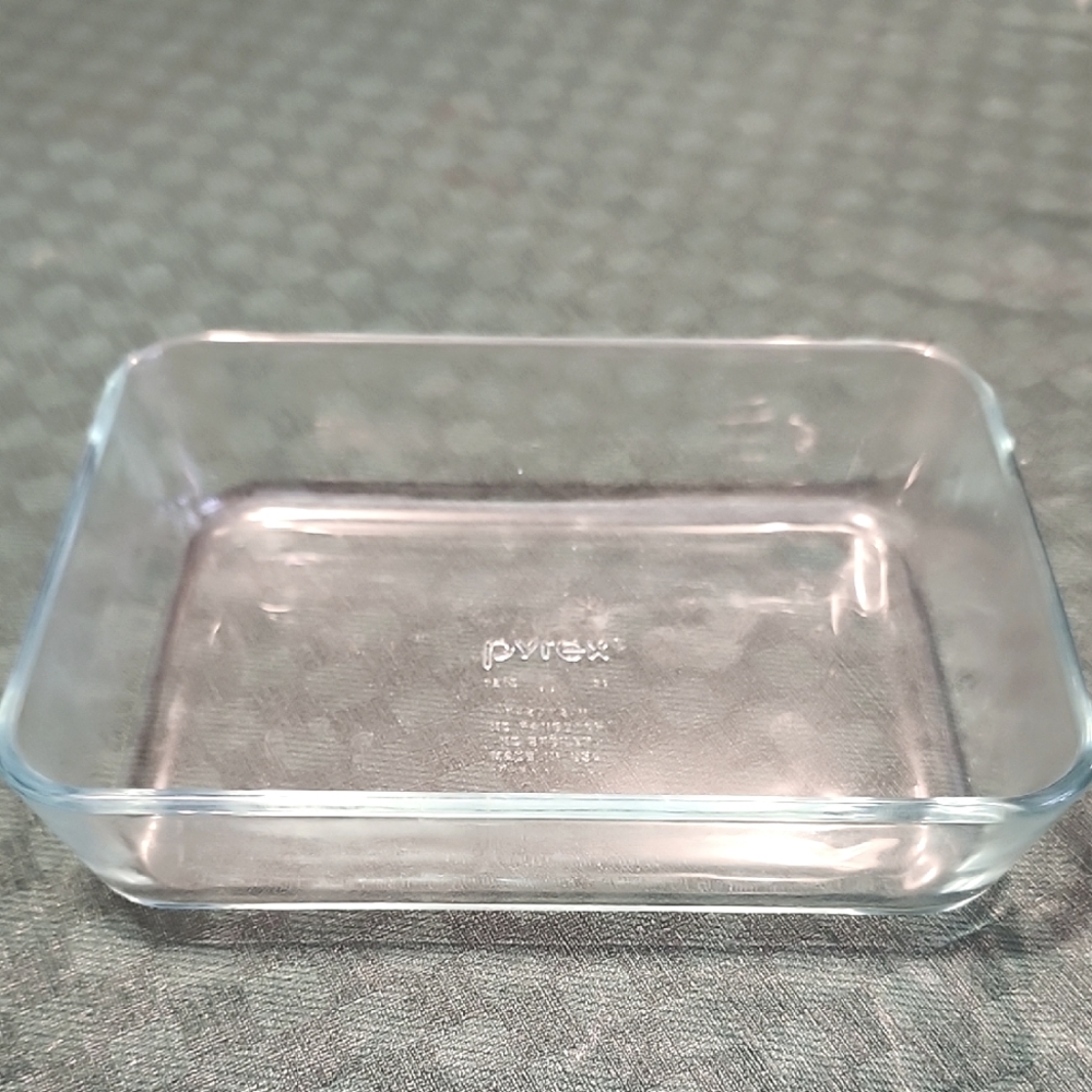 Vintage Pyrex Transparent Glass Rectangular Dish
